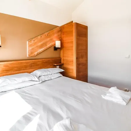 公寓 Cosy, Modern 2-bed With Fireplace & Beautiful Views
