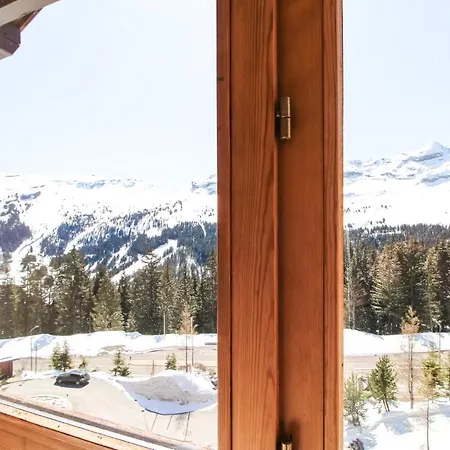Apartment Cosy, Modern 2-bed With Fireplace & Beautiful Views *