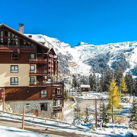 Apartment Cosy, Modern 2-bed With Fireplace & Beautiful Views *